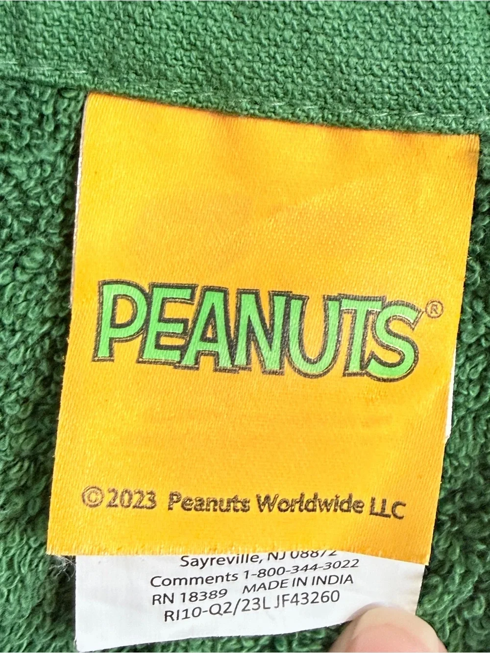 Peanuts gently pre